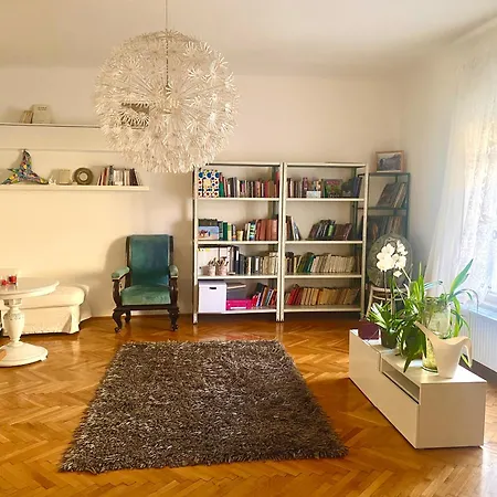 Radnoti Hipster Design Flat Apartment Pusztavacs